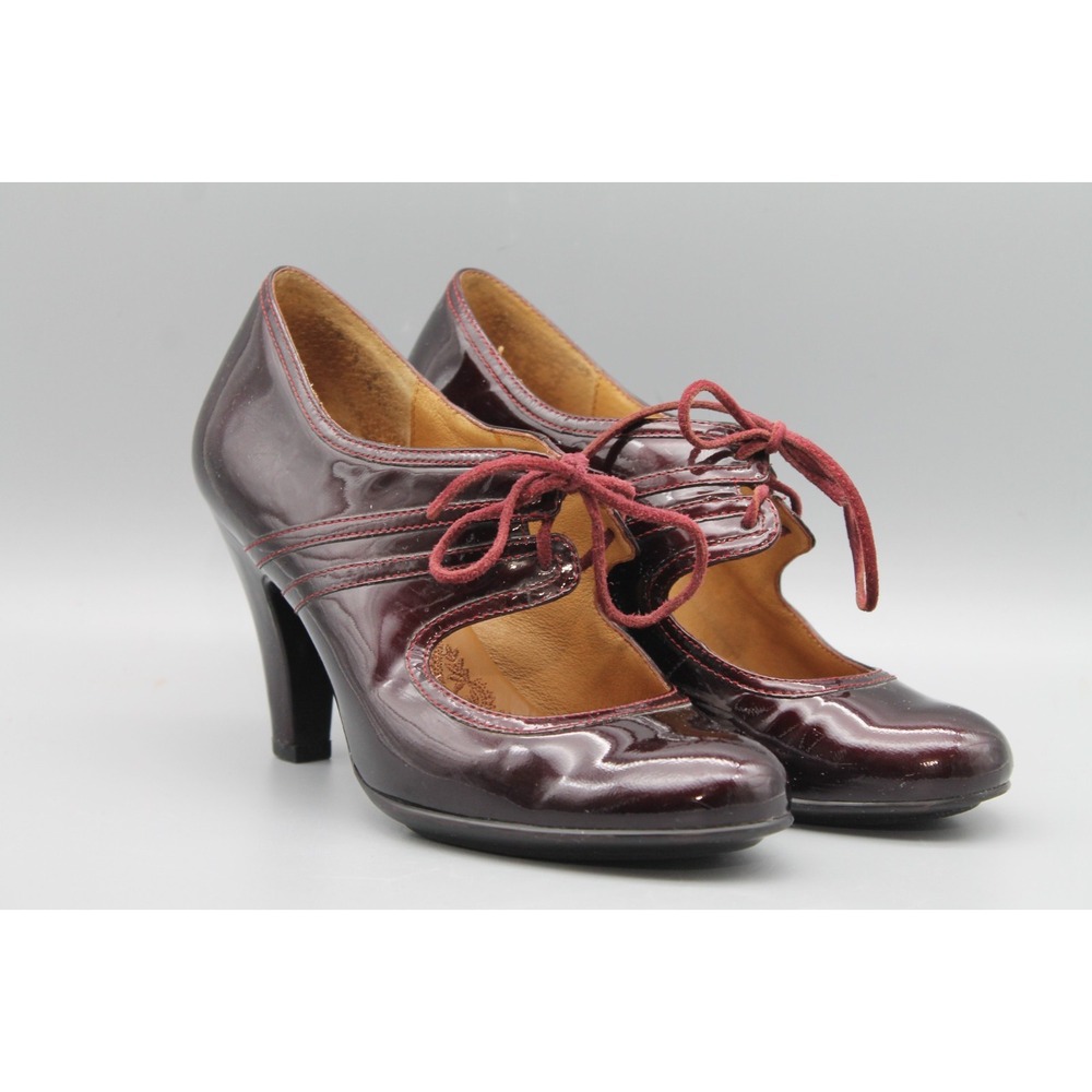 Sofft Burgundy Patent Leather T Strap Oxford Heels Pumps Lace Up Size 8M